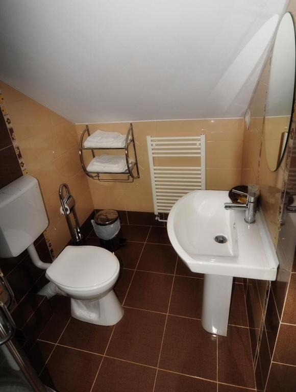 Voronet Residence Gura Humorului Kamer foto